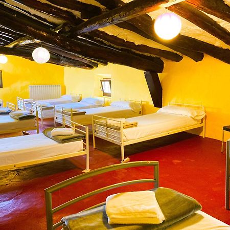 Hostel La Casa Magica Villatuerta Zewnętrze zdjęcie